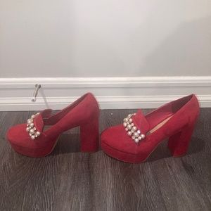 NEVER WORN red platform mule heels